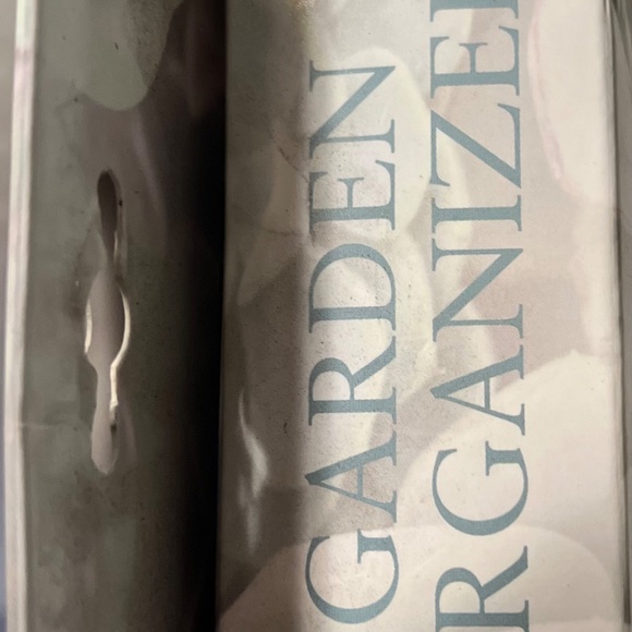 (3 pc) Petal Away Burlap Garden Organizer 22" x 14" Incl.Pole, Cord, Organizer - Picture 4 of 6